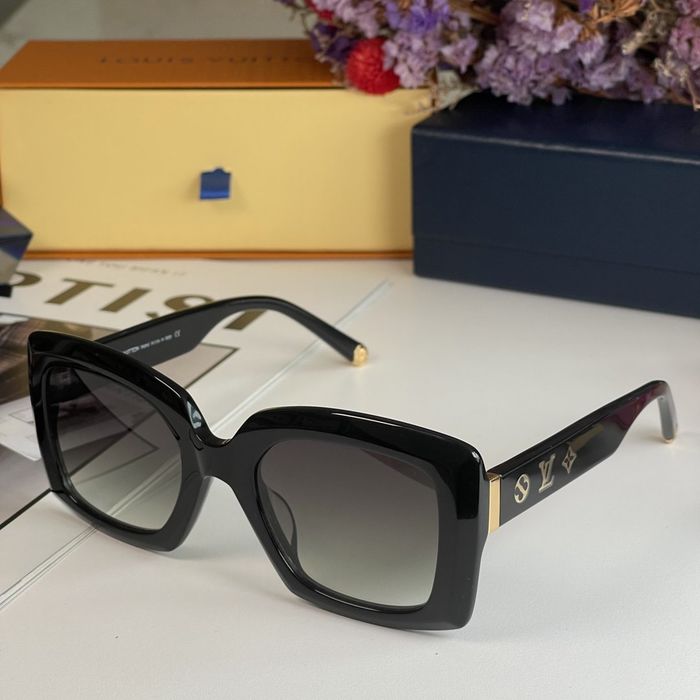 Louis Vuitton Sunglasses Top Quality LVS00472